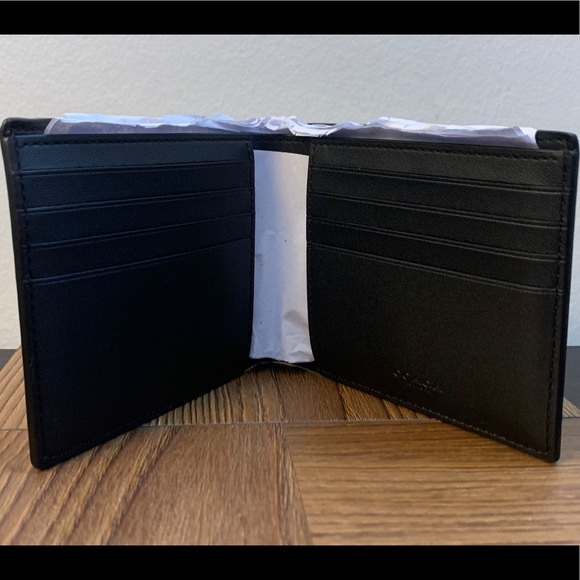 ‼️SOLD‼️COACH Double Billfold Wallet In Signature Canvas - Picture 3 of 7